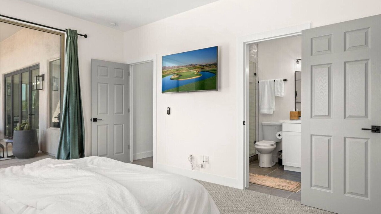 Photo of Bedroom in Rio Verde Foothills