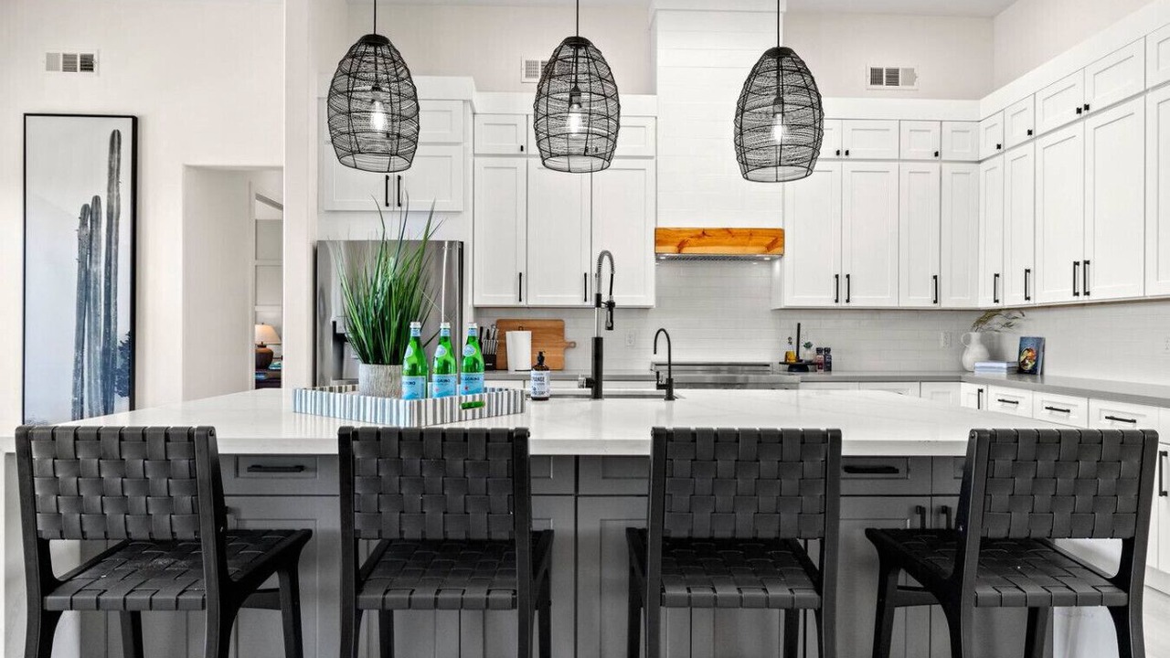 Photo of Kitchen in Rio Verde Foothills