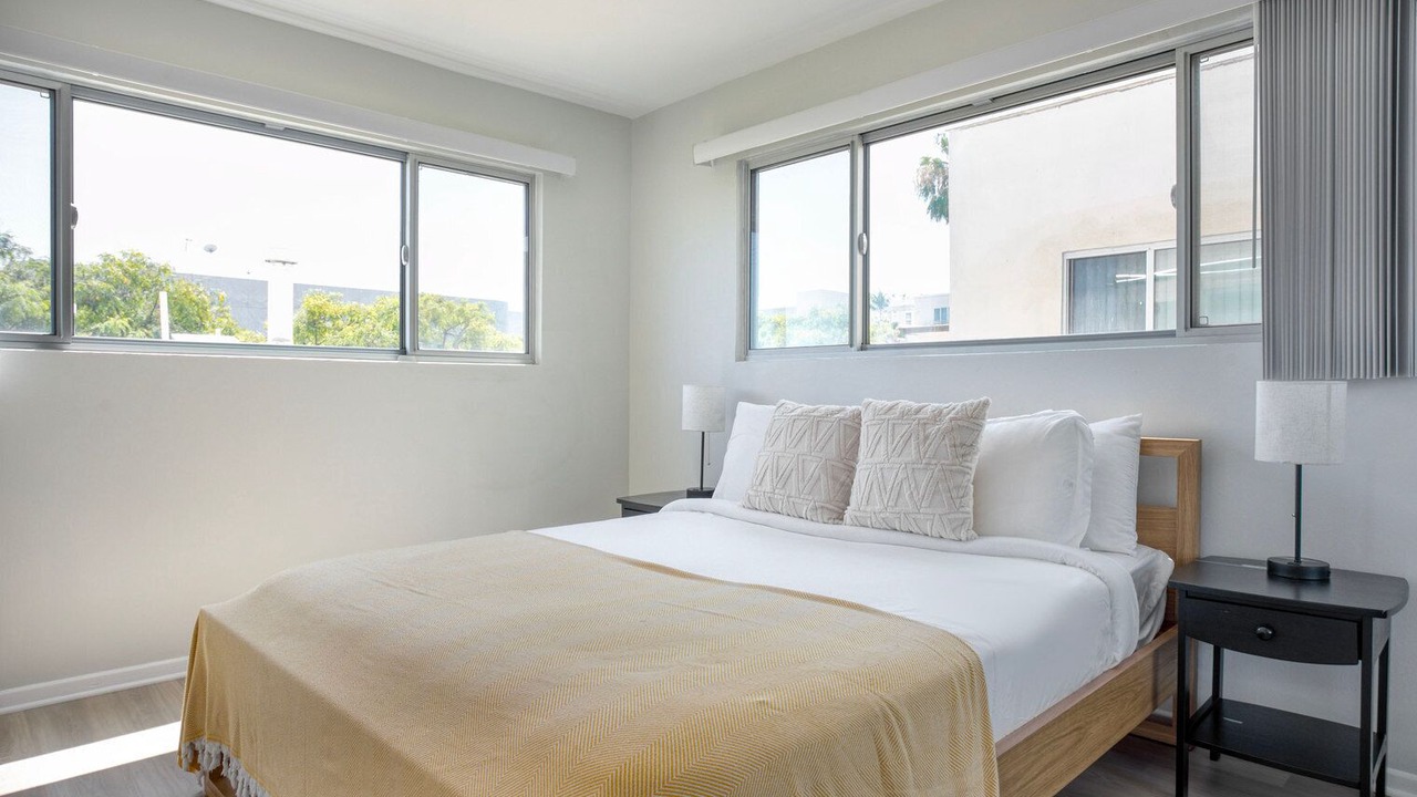 Photo of Bedroom in Beverly Hills
