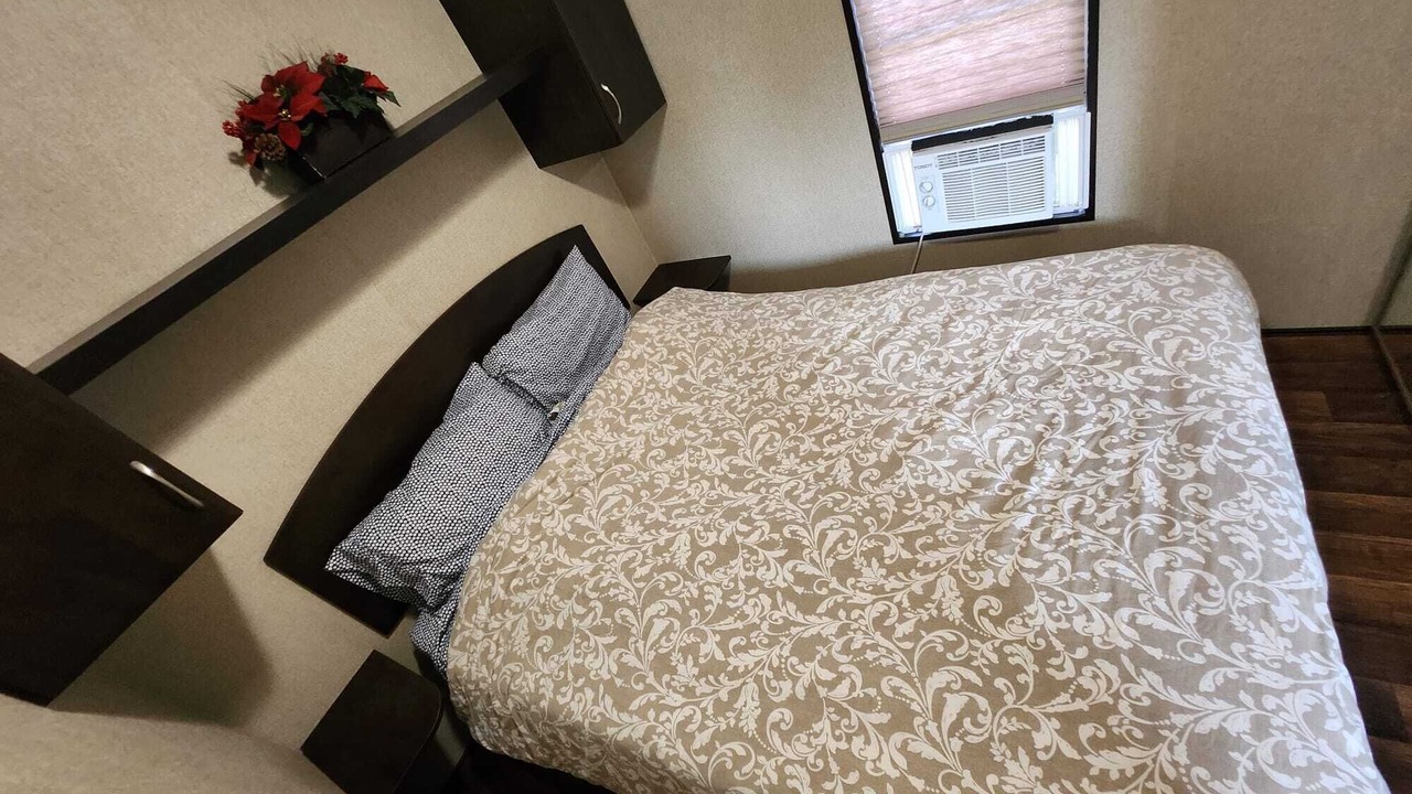 Photo of Bedroom in Virgil