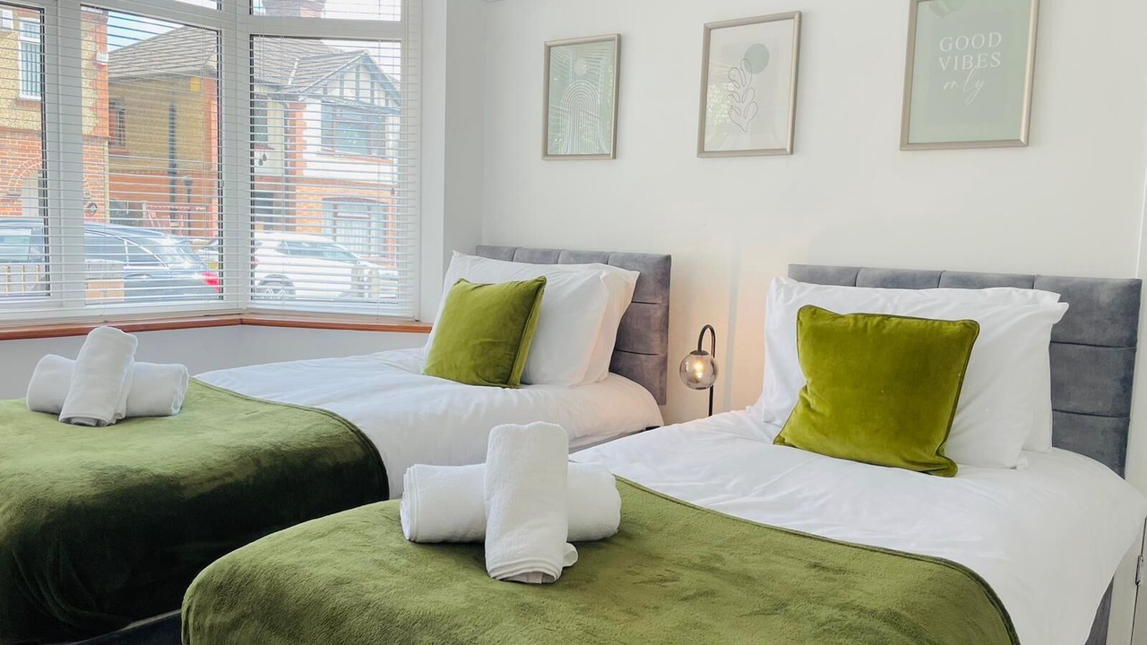 Photo of Others in Luton