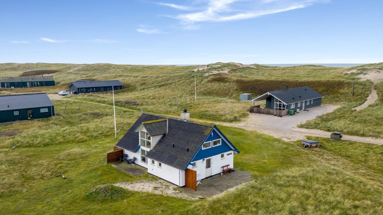 Photo of Others in Vrist Strand