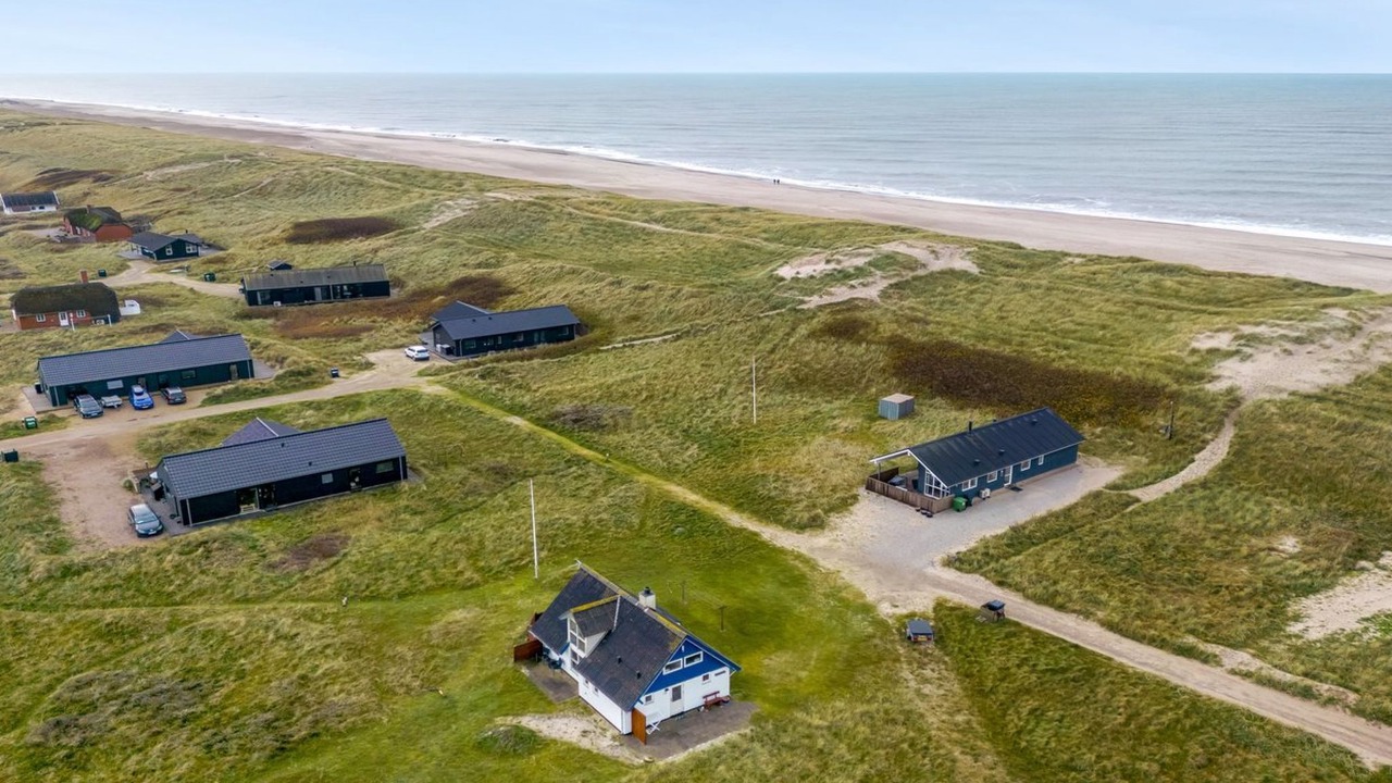 Photo of Others in Vrist Strand