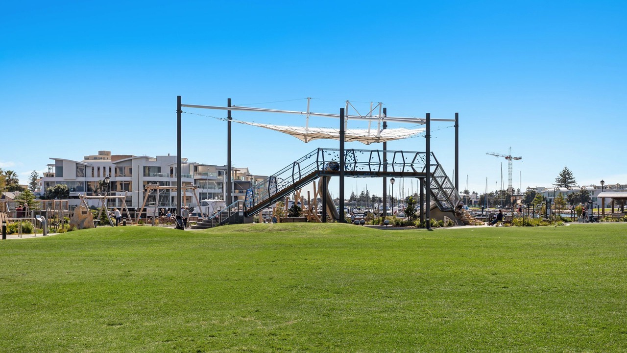 Photo of Others in Glenelg