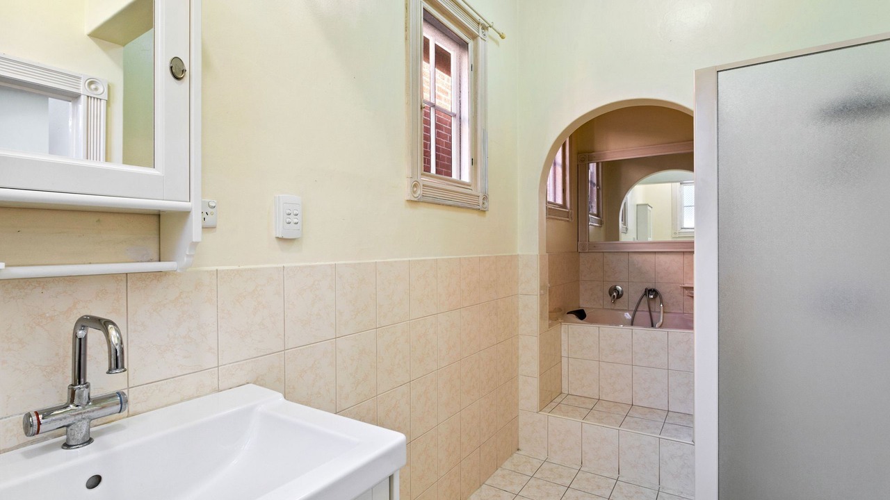 Photo of Bathroom in Glenelg