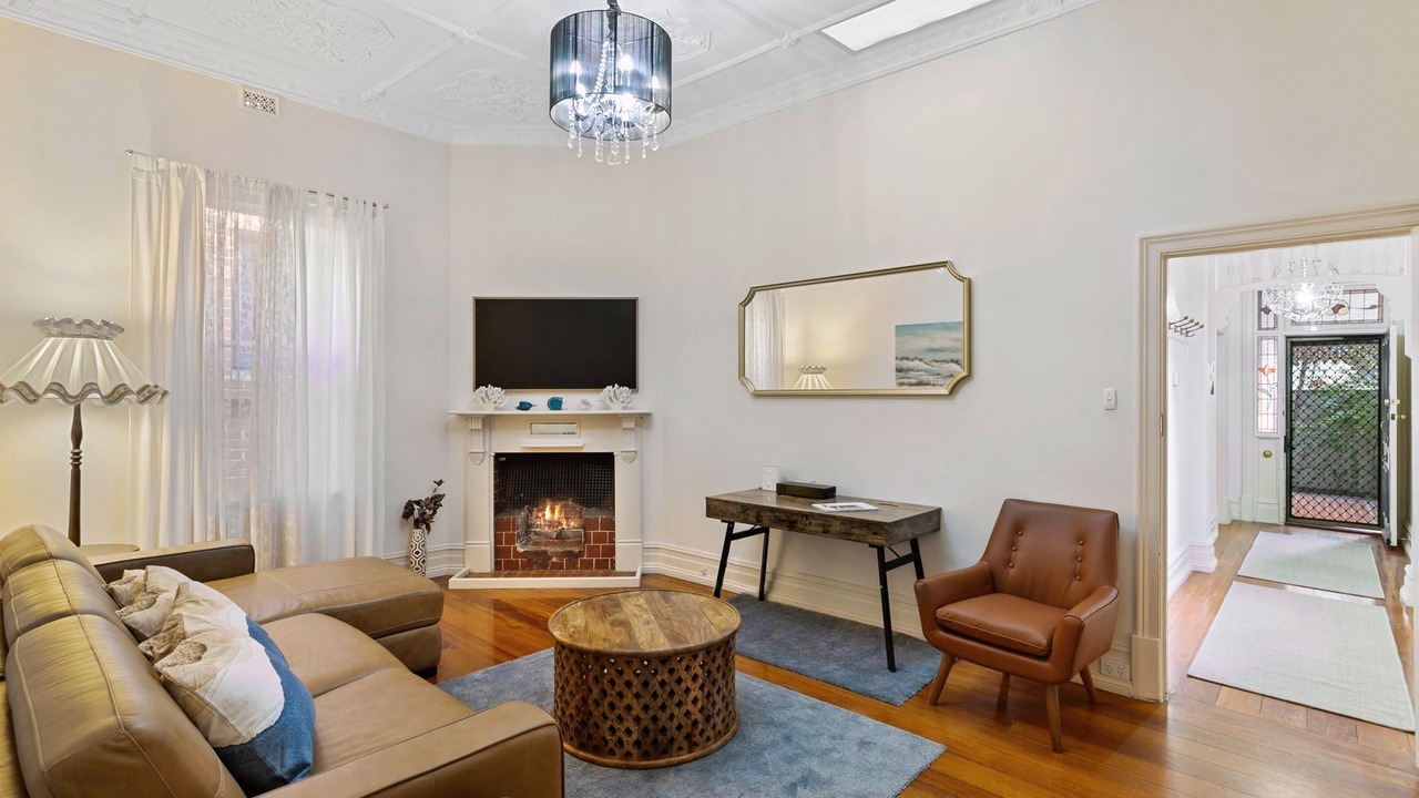 Photo of Livingroom in Glenelg