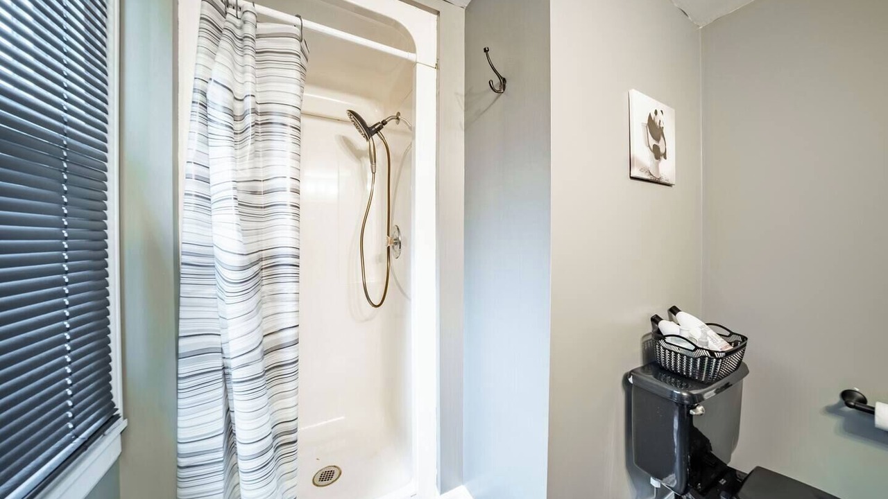 Photo of Bathroom in Little Italy