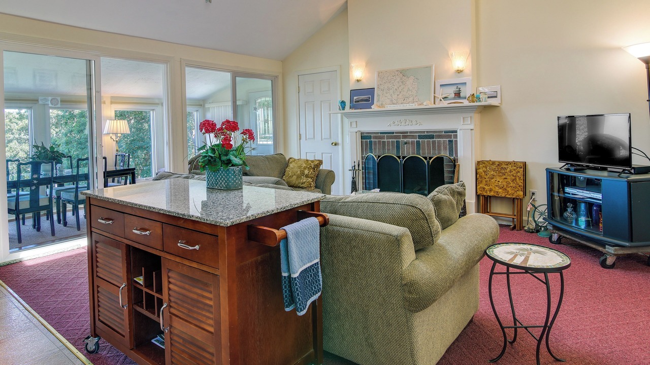 Photo of Livingroom in Plymouth