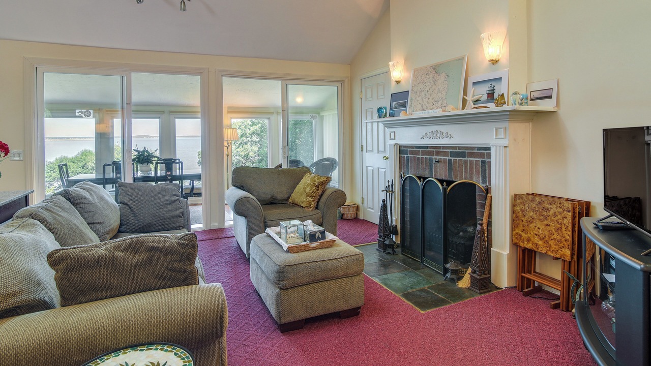 Photo of Livingroom in Plymouth