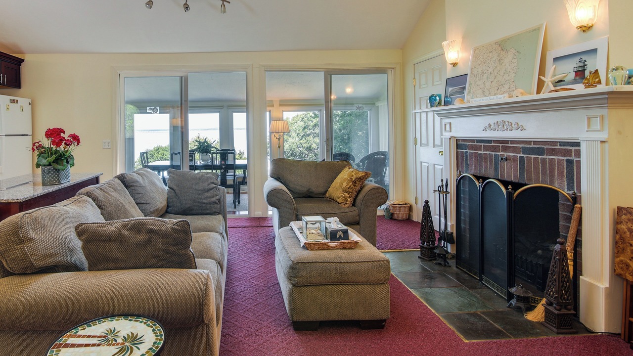 Photo of Livingroom in Plymouth