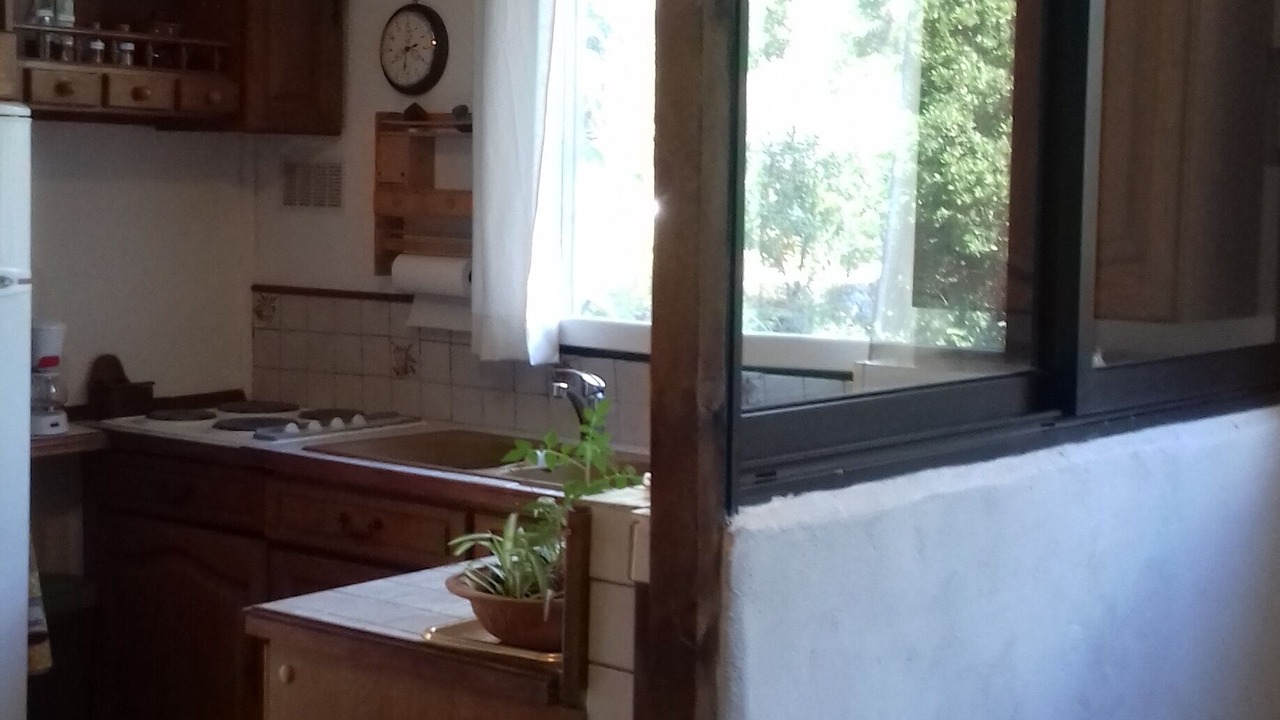 Photo of Kitchen in Montmeyan