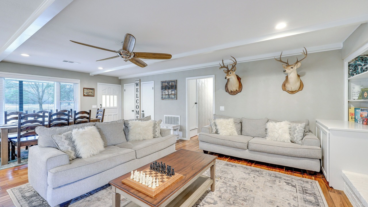 Photo of Livingroom in Hodgen