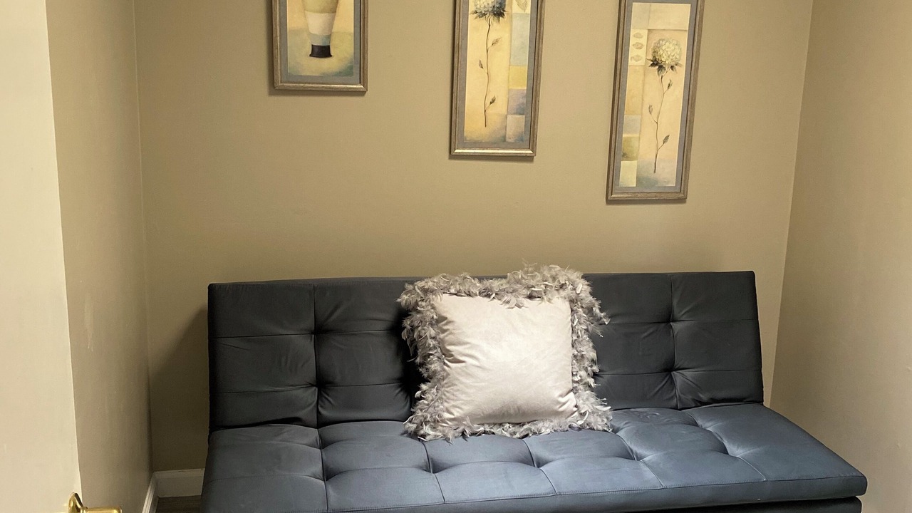 Photo of Livingroom in Thunderbird