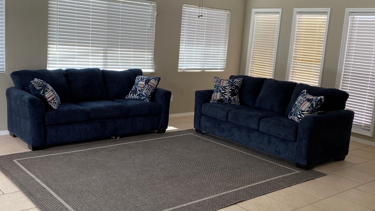 Photo of Livingroom in Thunderbird