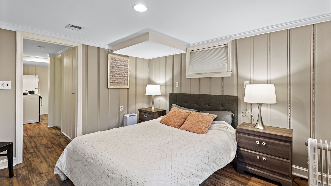 Photo of Bedroom in Takoma Park