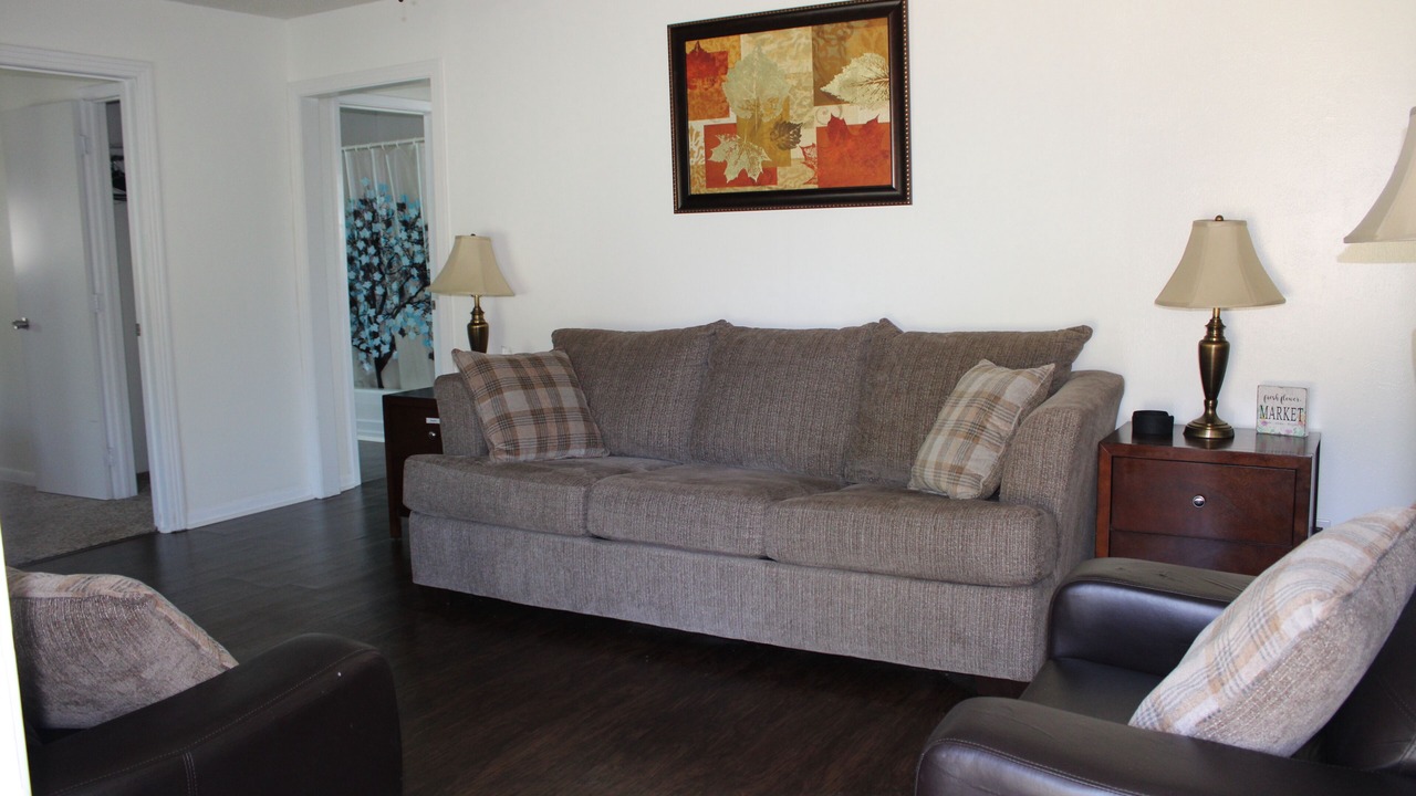 Photo of Livingroom in Canton