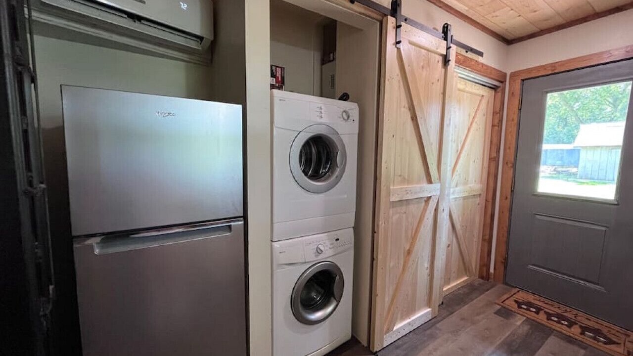 Photo of Bedroom in Elmdale