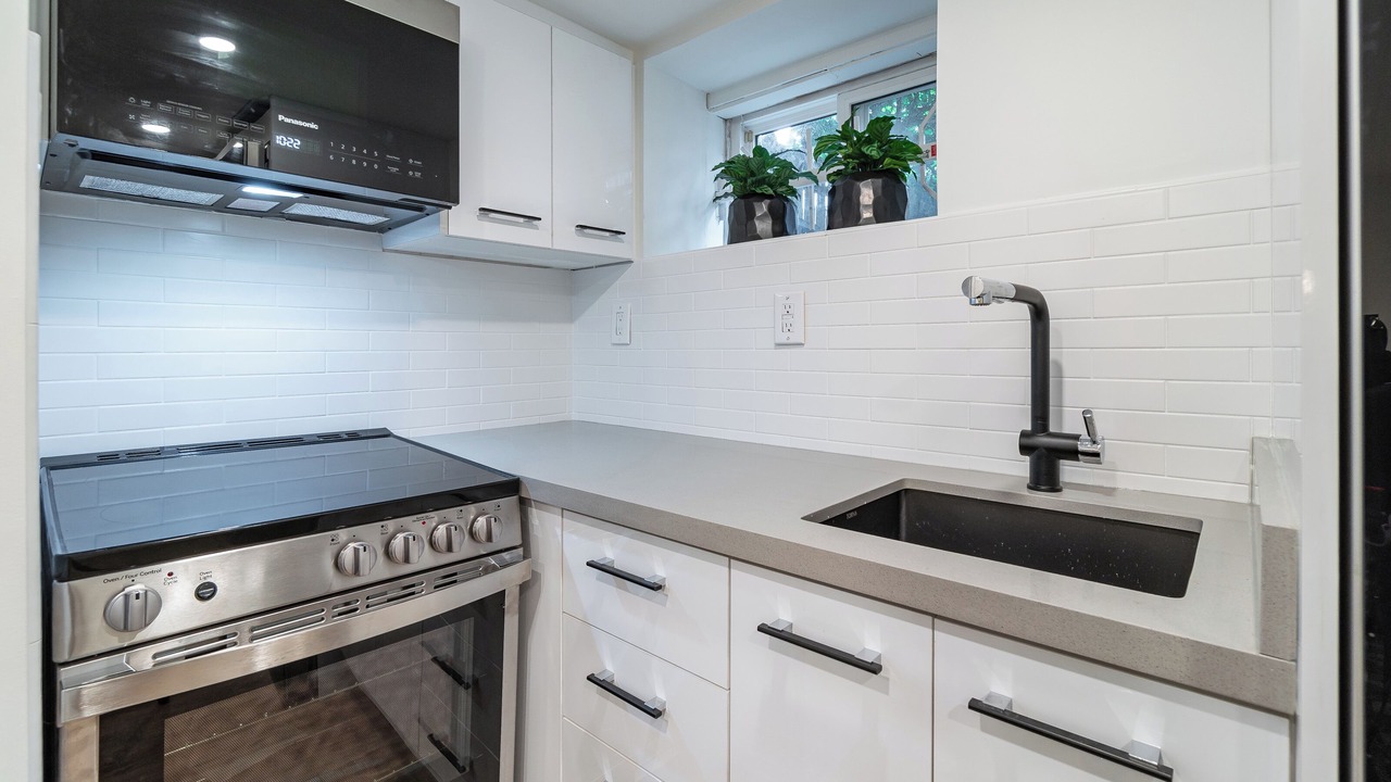 Photo of Kitchen in Earlscourt