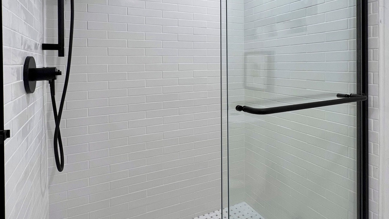 Photo of Bathroom in Earlscourt