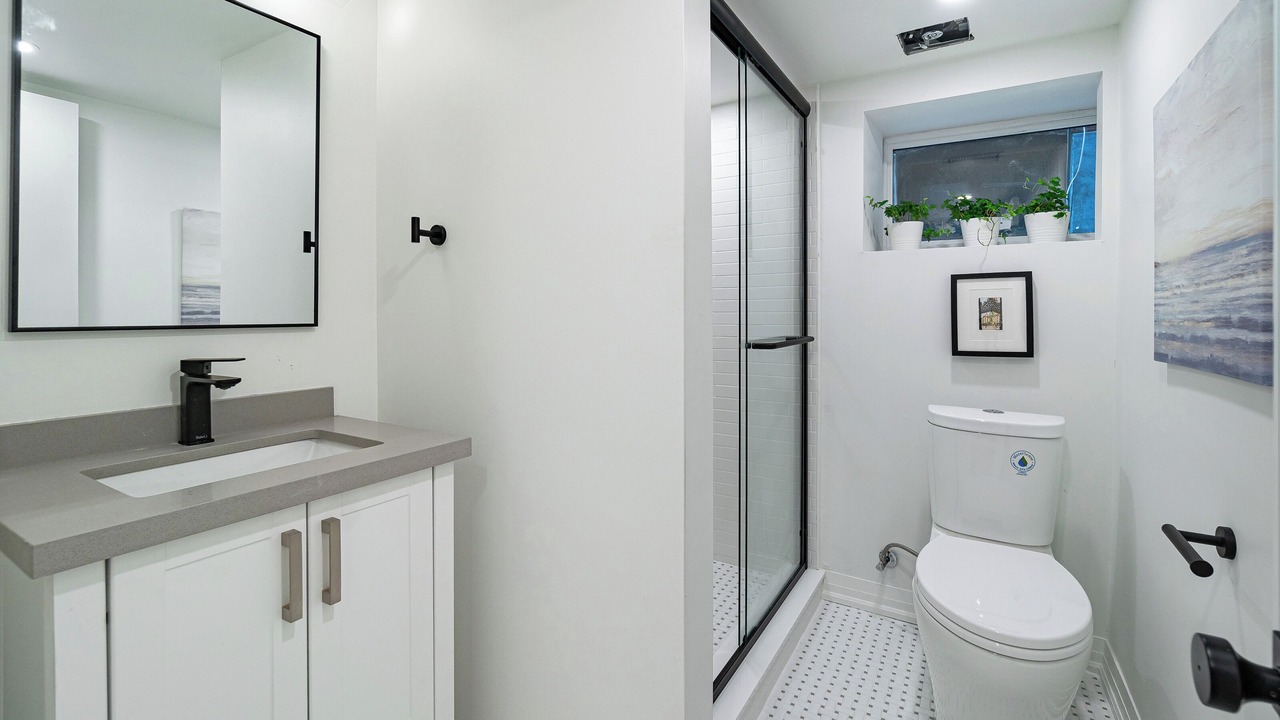 Photo of Bathroom in Earlscourt