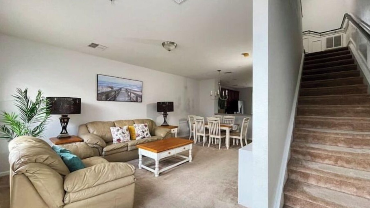 Photo of Livingroom in Florida Central Atlantic Coast