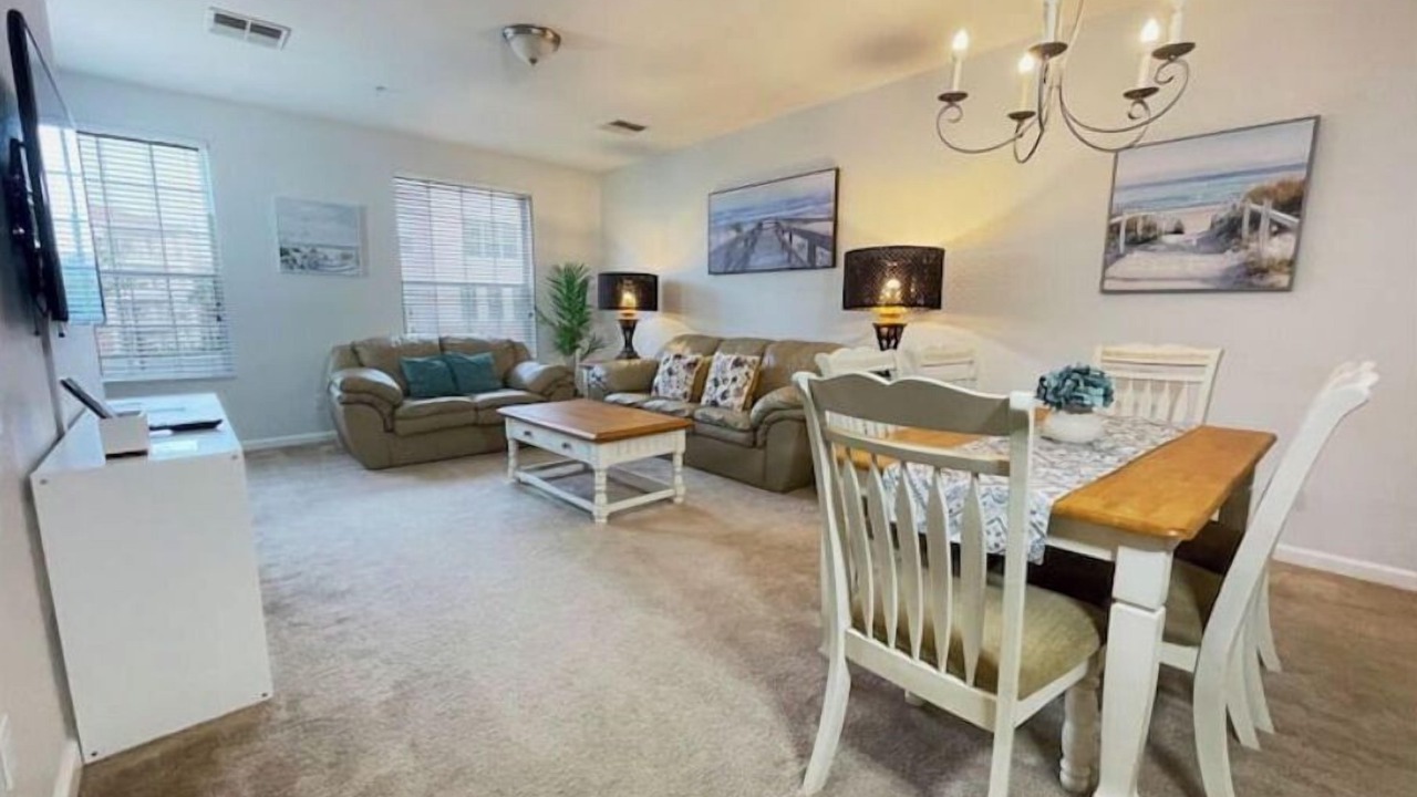 Photo of Livingroom in Florida Central Atlantic Coast