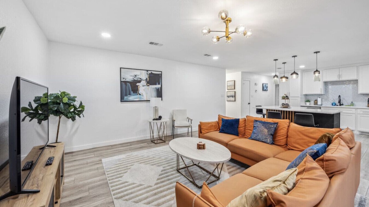 Photo of Livingroom in Bedford