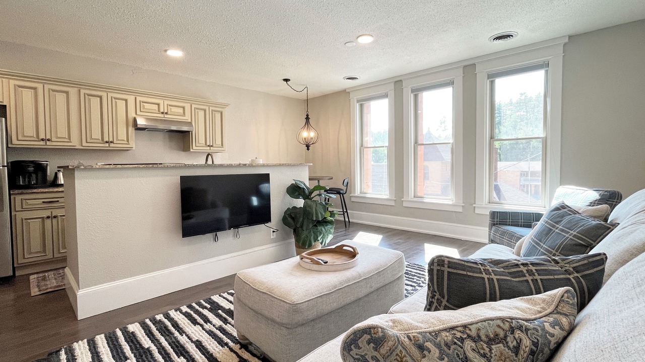 Photo of Livingroom in Hot Springs