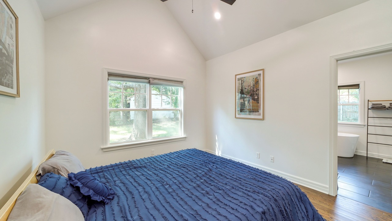 Photo of Bedroom in Cherry Street