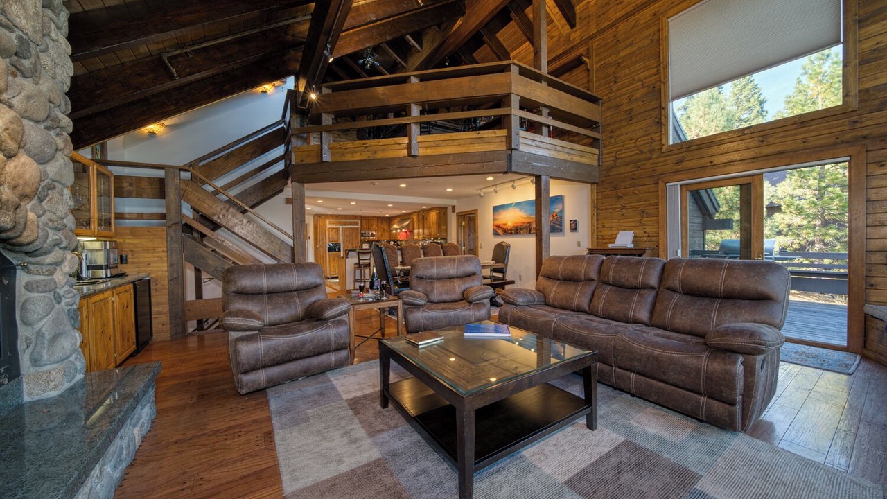 Photo of Livingroom in Crystal Bay