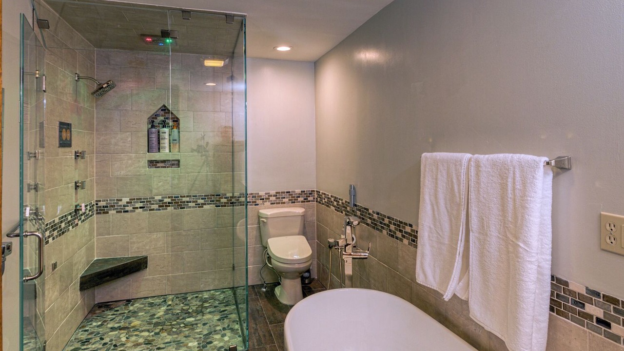 Photo of Bathroom in Crystal Bay