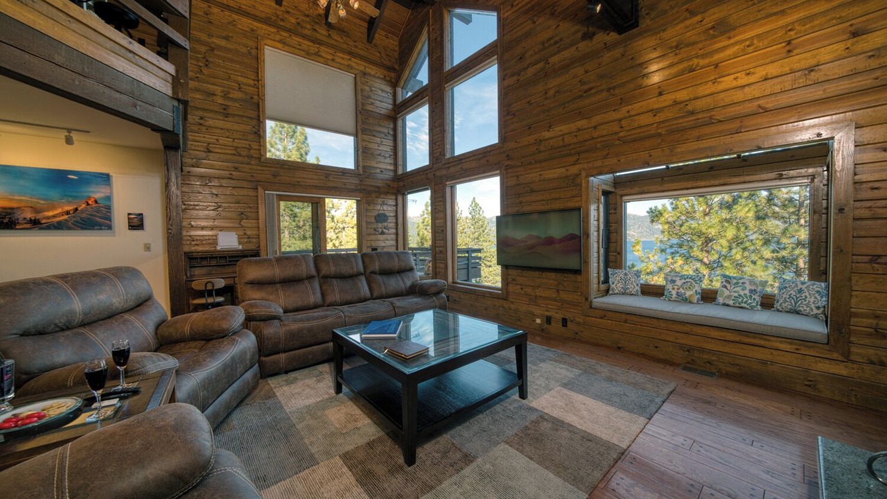 Photo of Livingroom in Crystal Bay