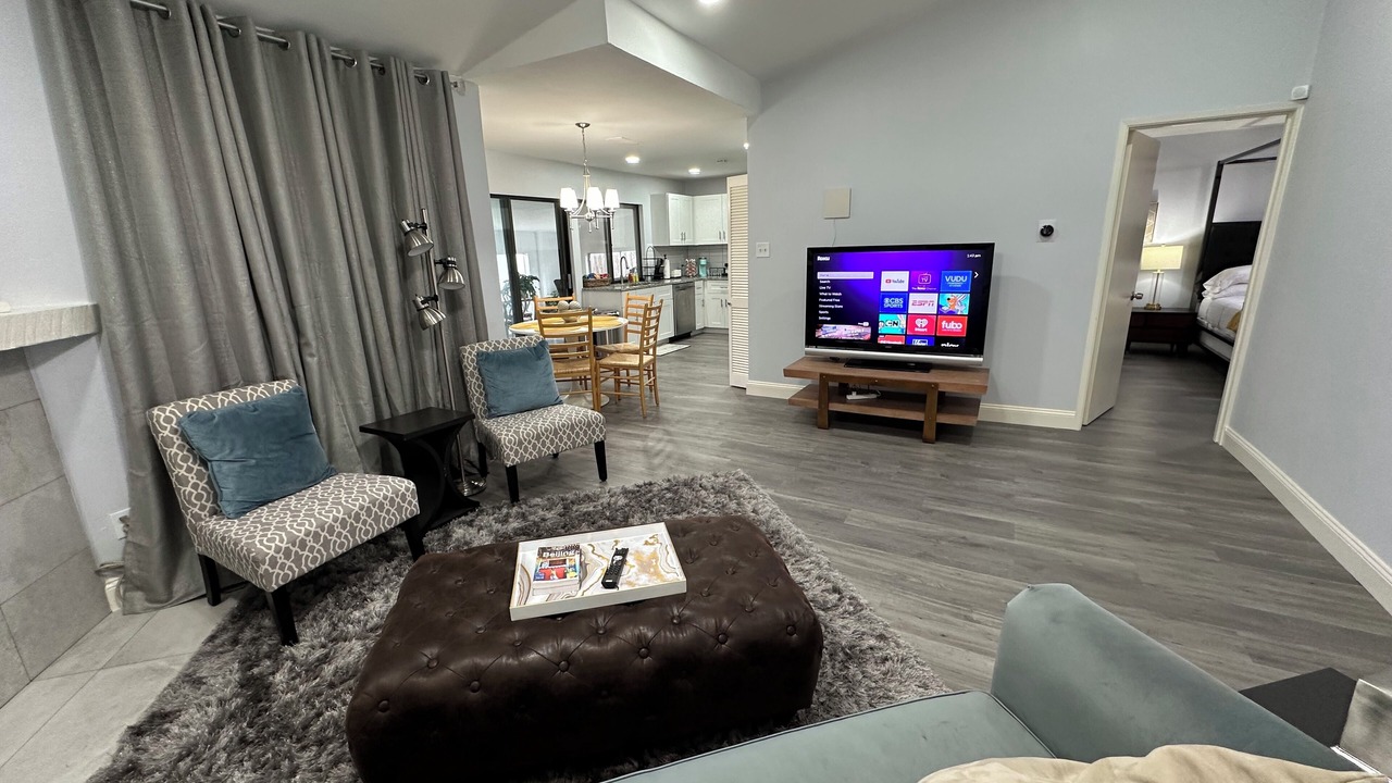 Photo of Livingroom in Carrollton