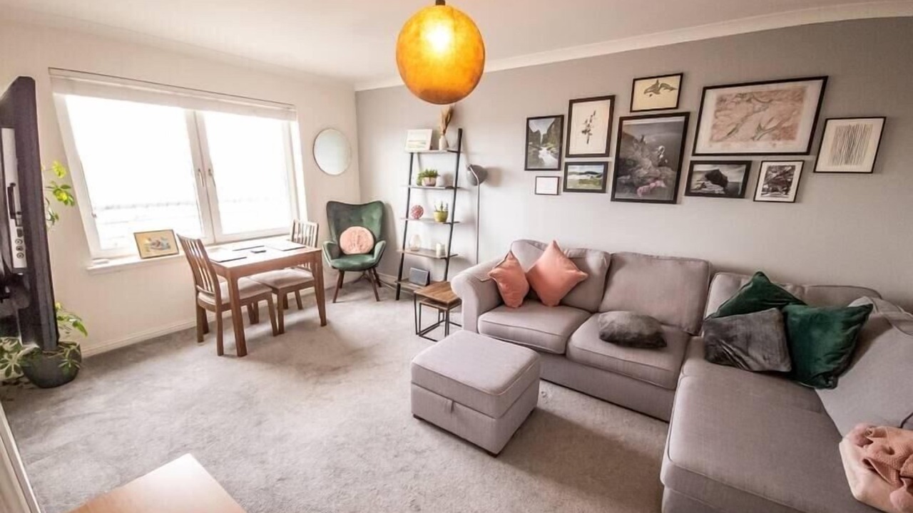 Photo of Livingroom in Falkirk