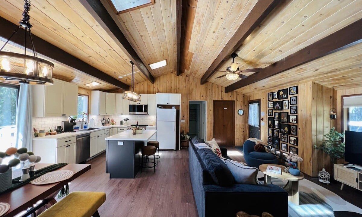 Photo of Livingroom in Coupeville