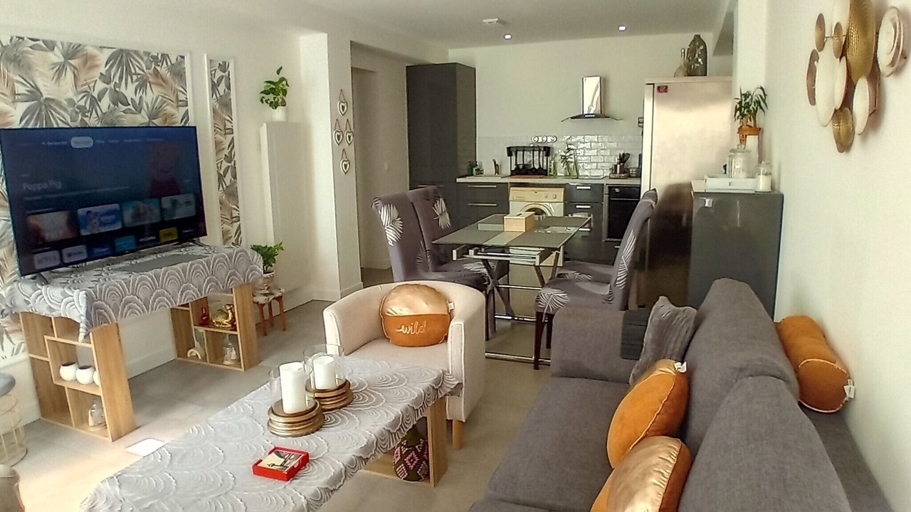 Photo of Livingroom in Eaubonne