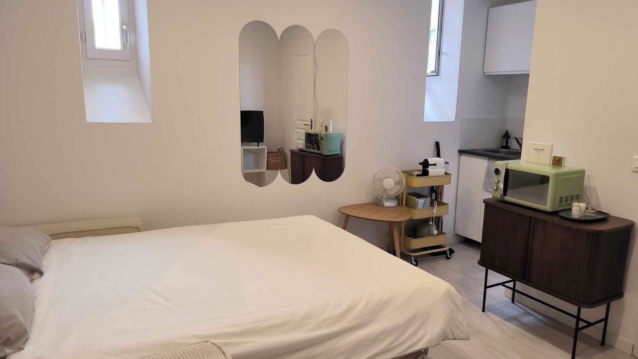 Photo of Bedroom in Saint-Etienne