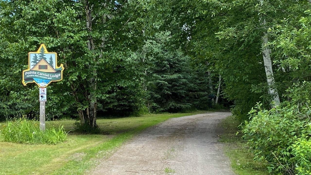 Photo of Outdoor in Guerin