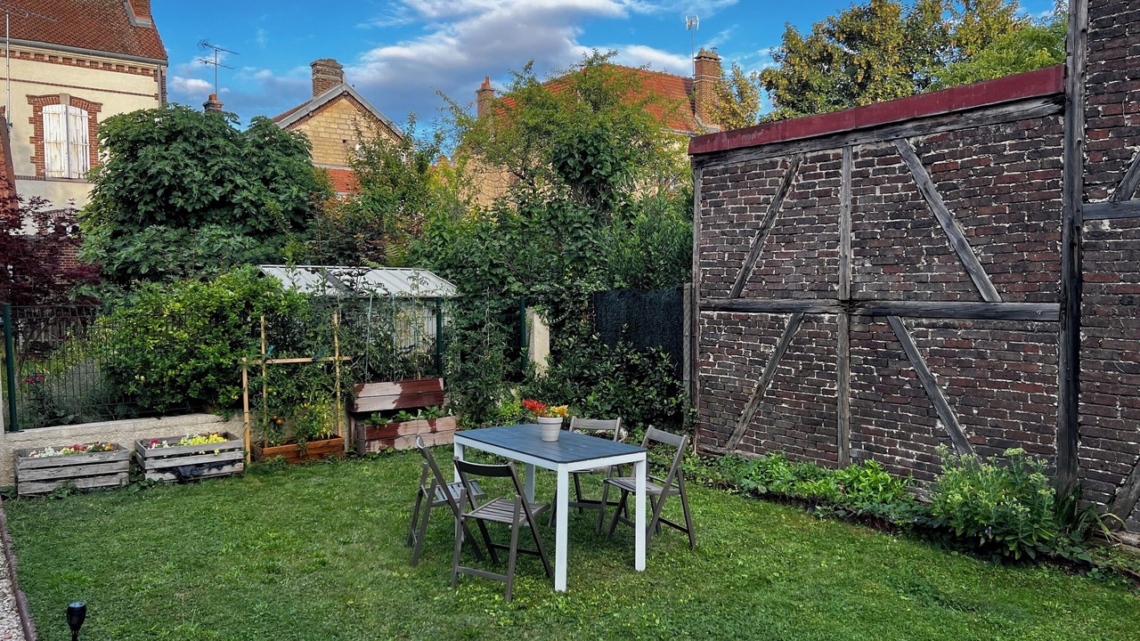 Photo of Outdoor in Sainte-Savine