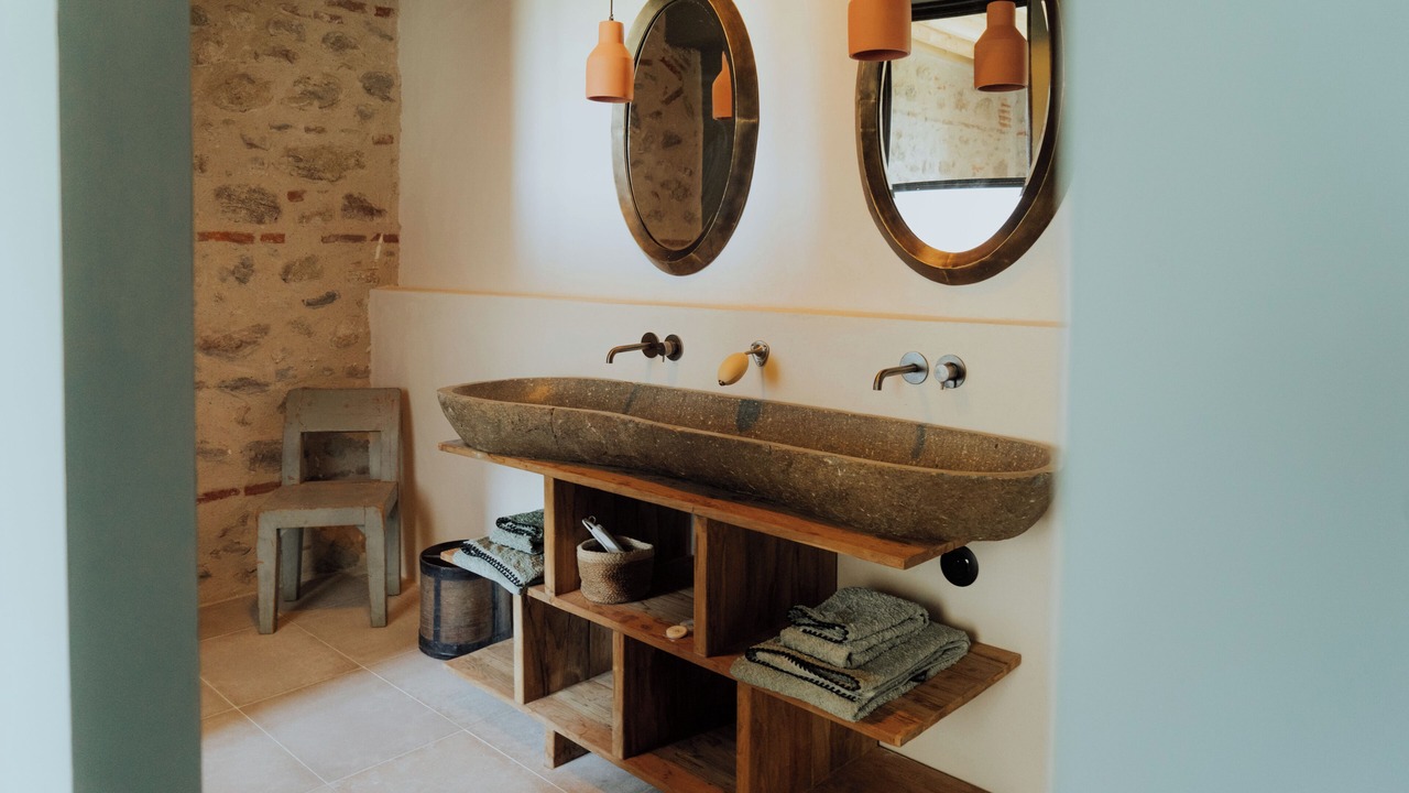 Photo of Bathroom in Palau-del-Vidre
