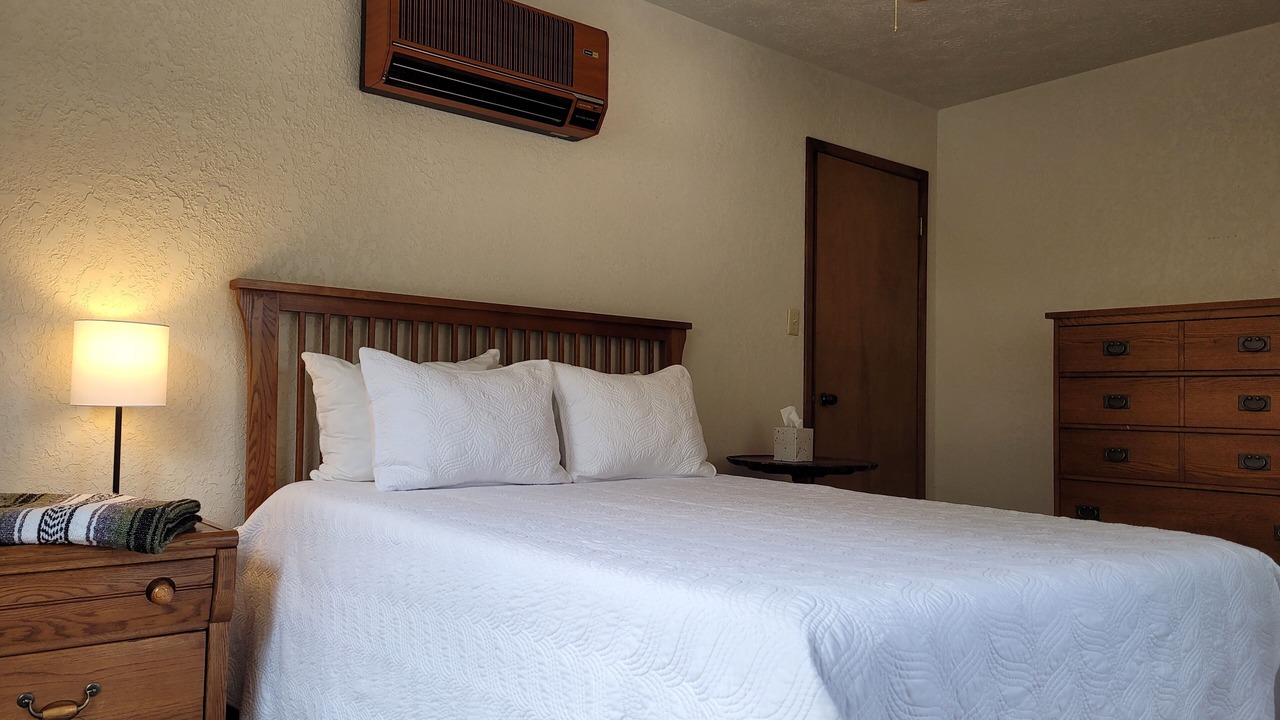 Photo of Bedroom in Utopia