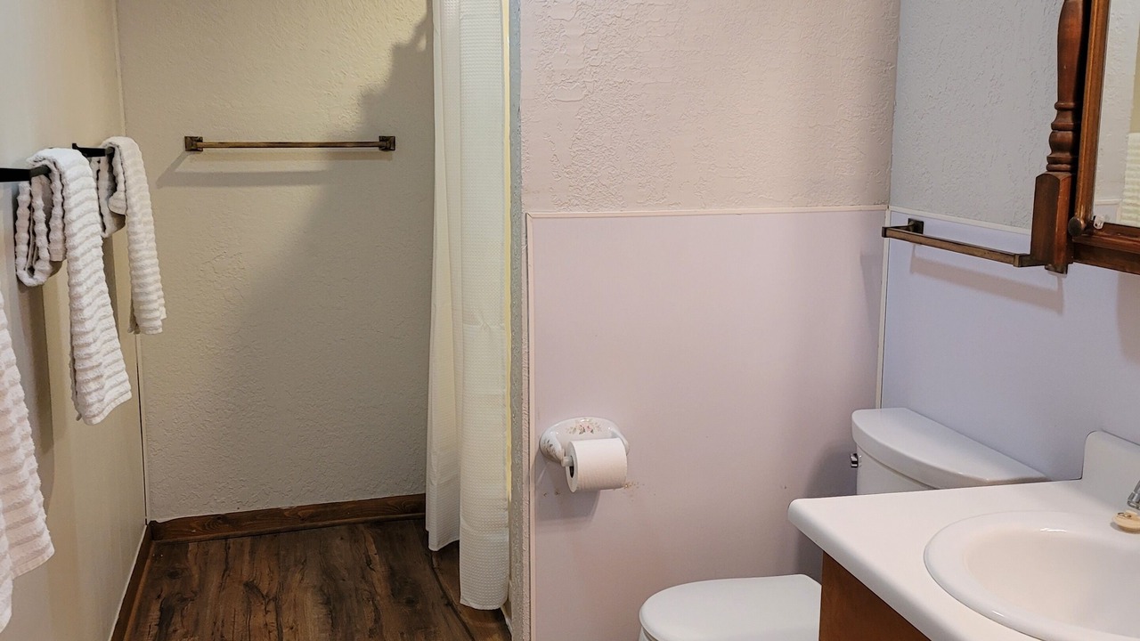 Photo of Bathroom in Utopia