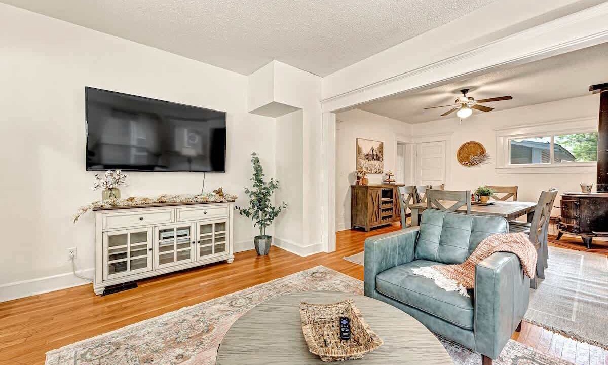 Photo of Bedroom in Siloam Springs