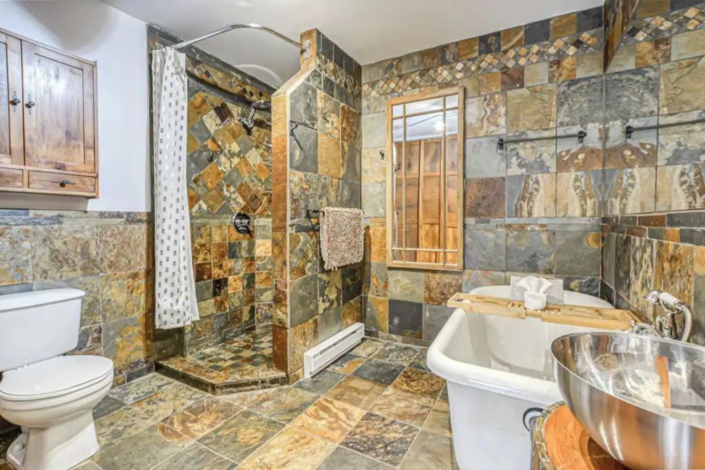 Photo of Bathroom in Sainte-Agathe-des-Monts