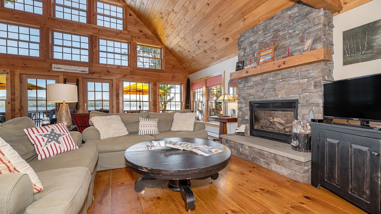 Photo of Livingroom in South Effingham