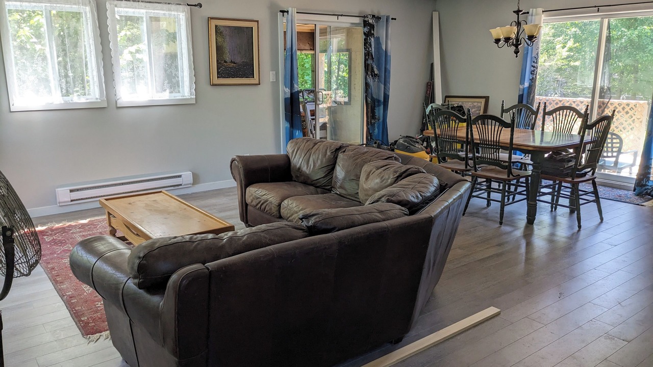Photo of Livingroom in Pine Hill