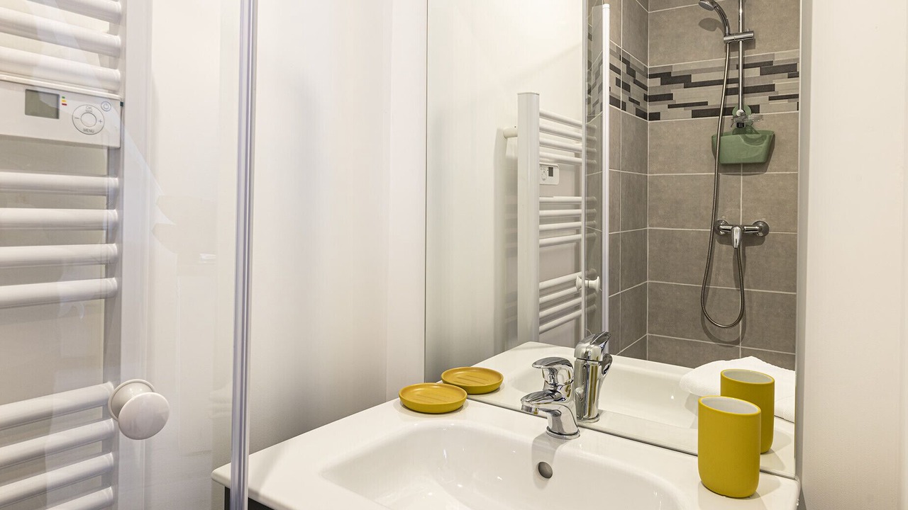 Photo of Bathroom in Saint-Serge