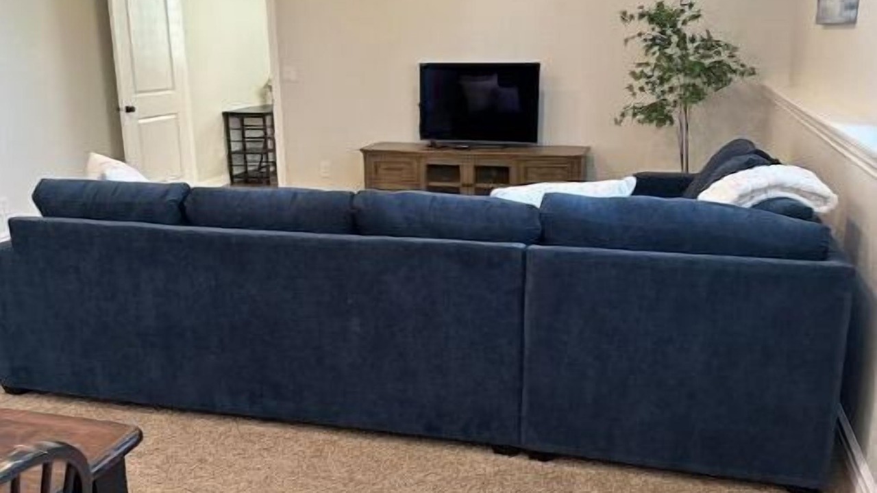 Photo of Livingroom in Bountiful