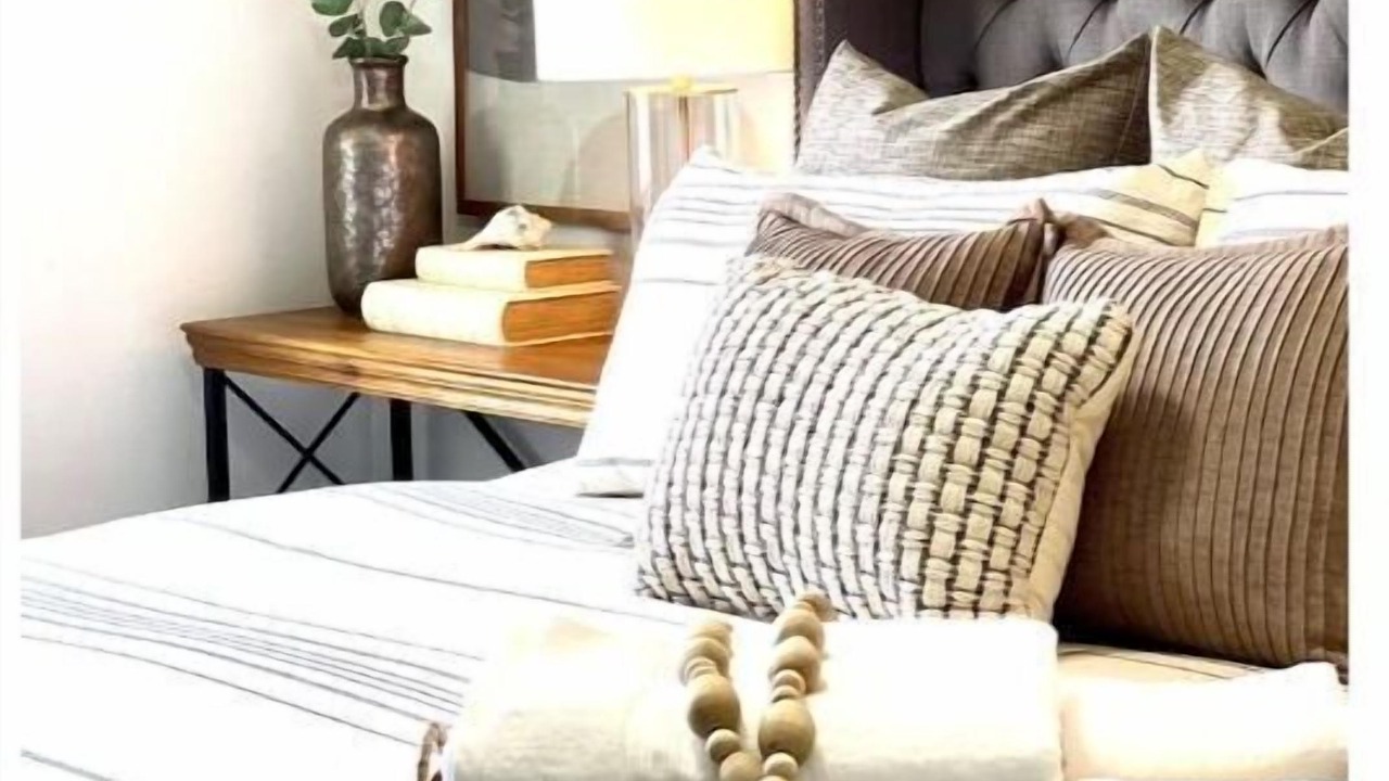Photo of Bedroom in The Colony
