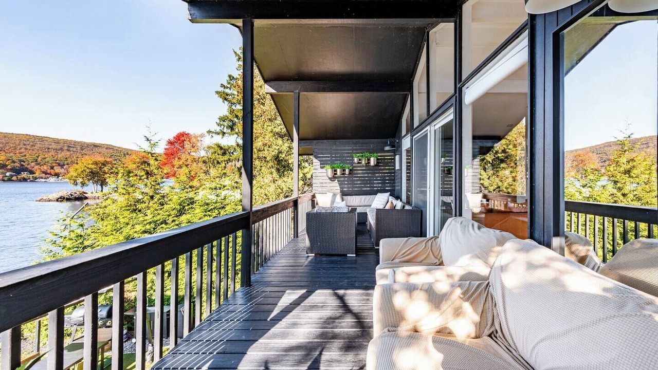 Photo of Patio Balcony in Greenwood Lake